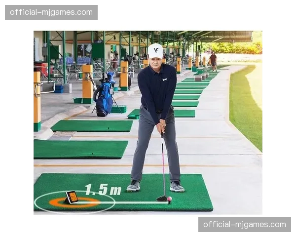 新款高尔夫球跟踪器上市，声称可提供职业级别挥杆数据分析