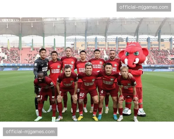 【2026年4月中超联赛·人物·专访专访深圳队西班牙技术总监:我们正在帮助年轻球员建立完整的战术思维模型 【2026年4月中超联赛·人物·专访专访深圳队西班牙技术总监:我们正在帮助年轻球员建立完整的战术思维模型