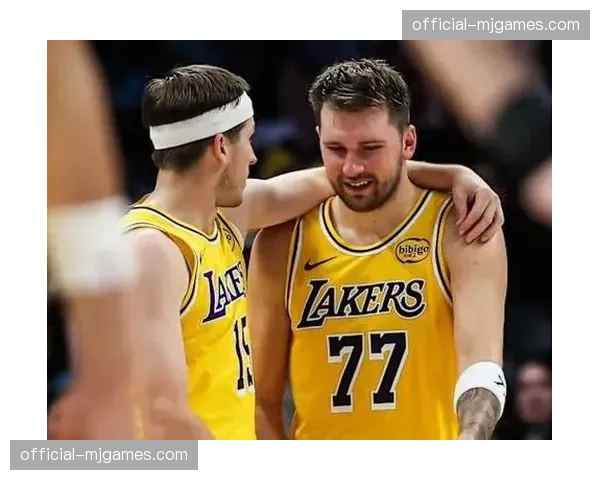 湖人后场双核东契奇和里夫斯确诊重伤，双双常规赛报销